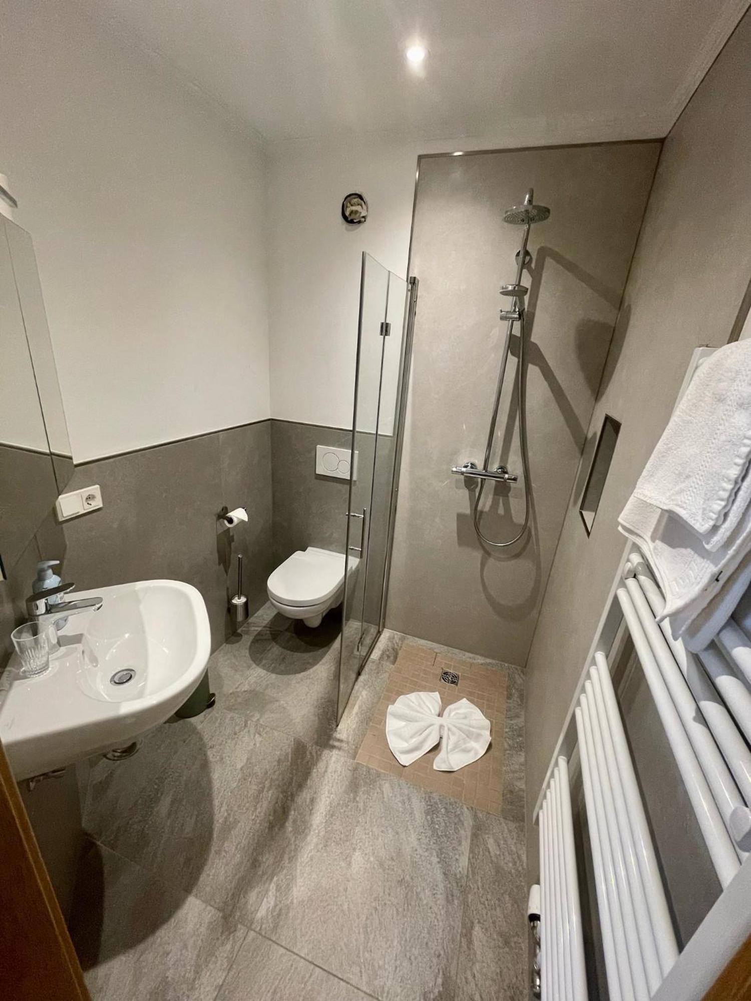 Lothringer Hof Otel Saarlouis Dış mekan fotoğraf