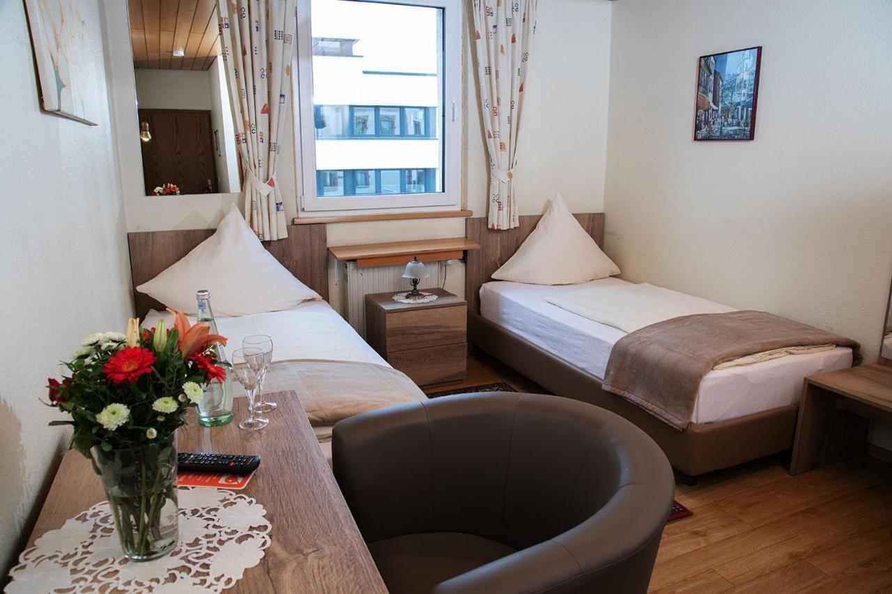 Lothringer Hof Otel Saarlouis Dış mekan fotoğraf